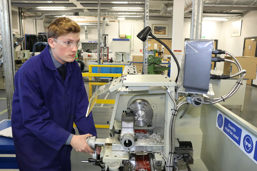 Students Work On Rolls Royce Project WMG Academy Solihull